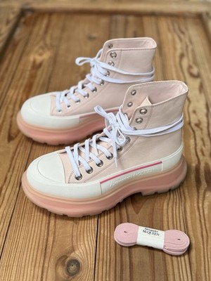 Alexander McQueen Tread Slick Tea Rose Leather Ankle Boots US 8 EU 38 Pink