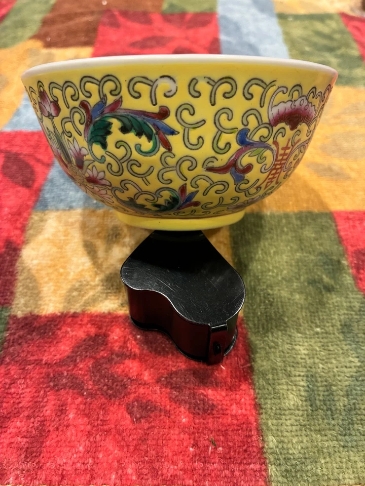 CHINESE FAMILLE JUANE RARE YELLOW TEA BOWL CUP REPUBLIC PERIOD 1949-1966 - Image 4 of 4