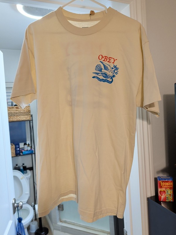 Obey T Size Large