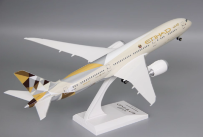32CM 1:200 Risesoon Etihad Boeing 787-9 Passenger Airplane ABS