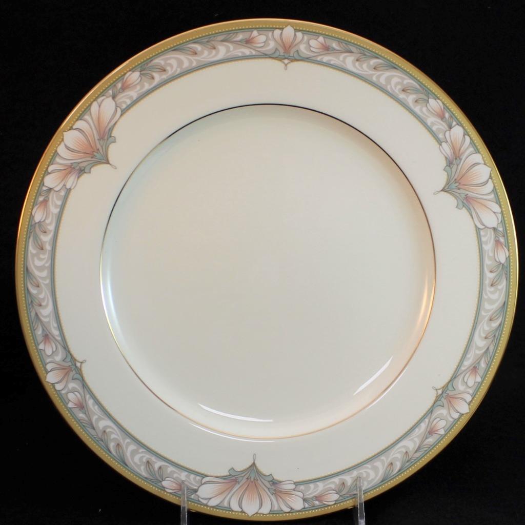 Noritake BARRYMORE 5 Piece Place Setting Bone China 9737 GREAT