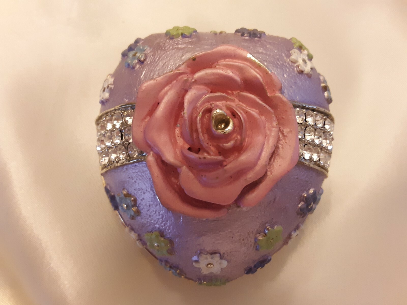 Lavender Heart Jeweled Enamel Trinket Ring Pill Box  -image