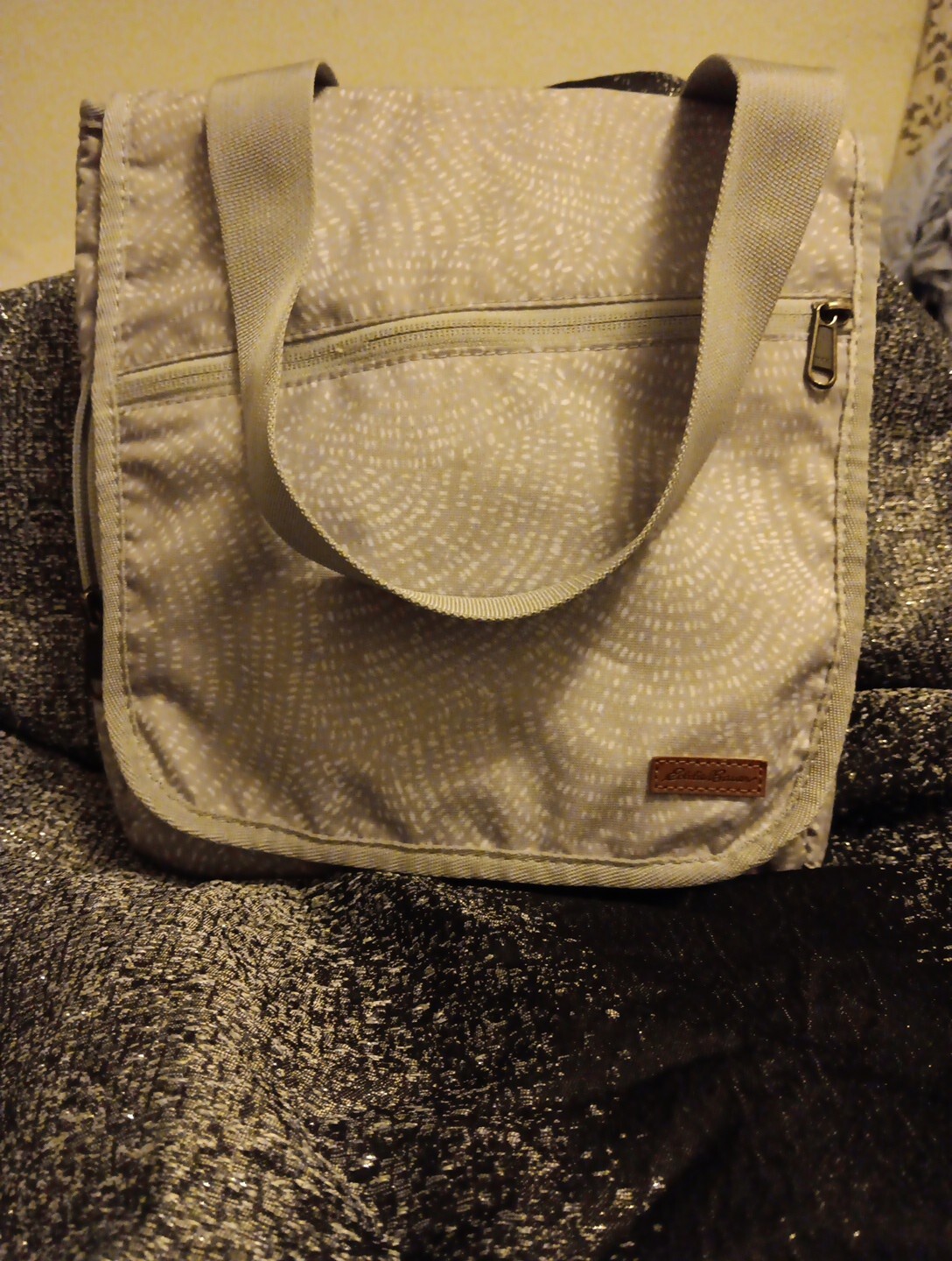 eddie bauer sling Crossover