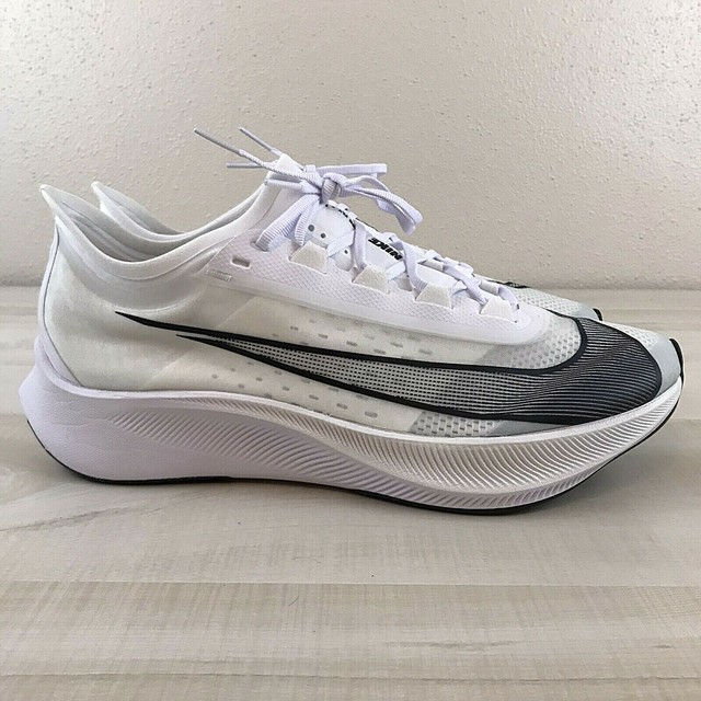 nike zoom fly 3 mens 9.5
