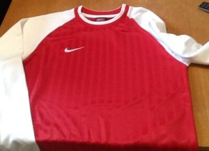 nike football kit sizes