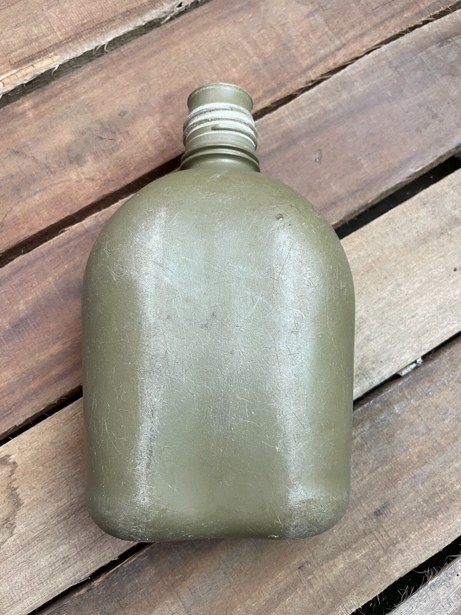 Borracce Esercito Olandese Surplus – Robustezza Militare A Prezzo Stracciato!