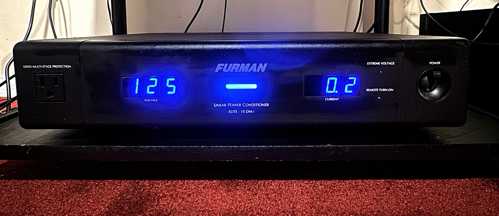 Furman Elite-15 DM I Rack Mount Power Conditioner Surge Protection 125V