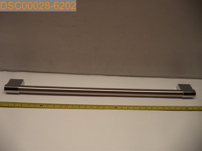 36 1/16'' Sub-Zero Professional Appliance Handle, 36 SBS16, Item # 9042355