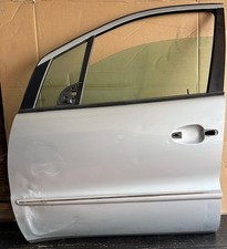 Fahrert&uuml;r Mercedes W168 Elegance polarsilber 761, besch&auml;digt