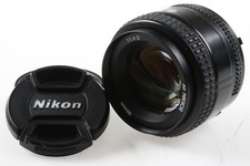 Nikon AF D 50mm f/1.4 - SNr: 6117449