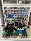LEGO Castle: Royal Knight's Castle (6090)