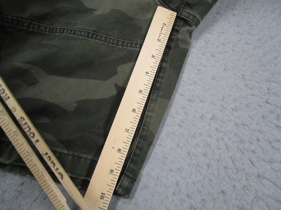 Abercrombie Fitch Shorts Mens 34 Green Camo 9" Skate Military Work - Image 4 of 4