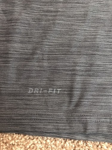 Nike Herren Dri-Fit Legend T-Shirt Performance Training Gr. Medium dunkelgrau - Bild 3 von 5