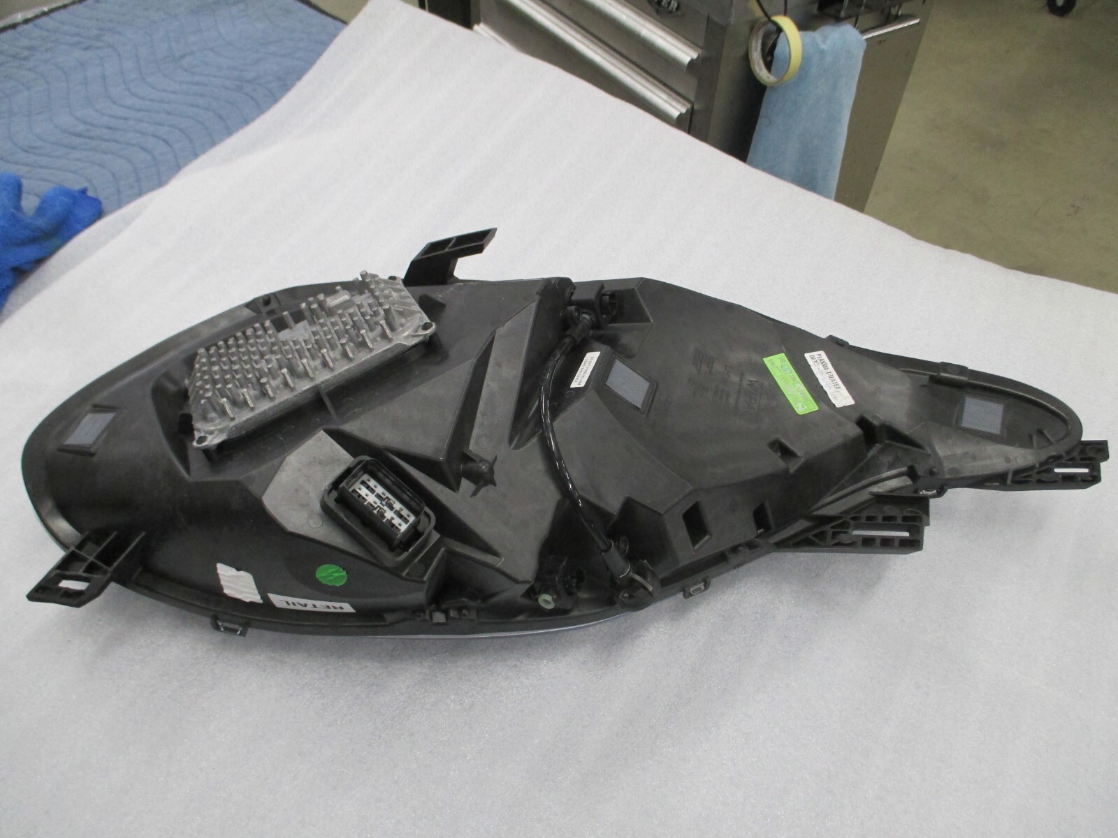 ASTON MARTIN DB12 LEFT FRONT HEADLIGHT