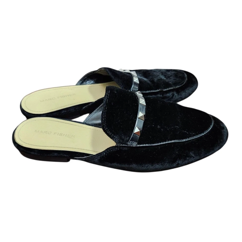 Mocasines sin cordones Marc Fisher para mujer talla 8,5 Wishing Mules de terciopelo negro con tachuelas Foto 2 de 4