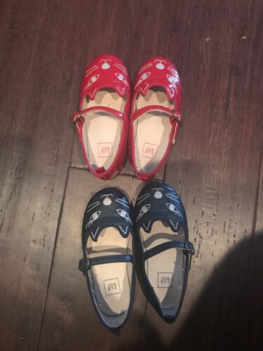 Toddler girls Old Navy Cat ballet flats size 8 pre owned (2) pair - Picture 1 of 5