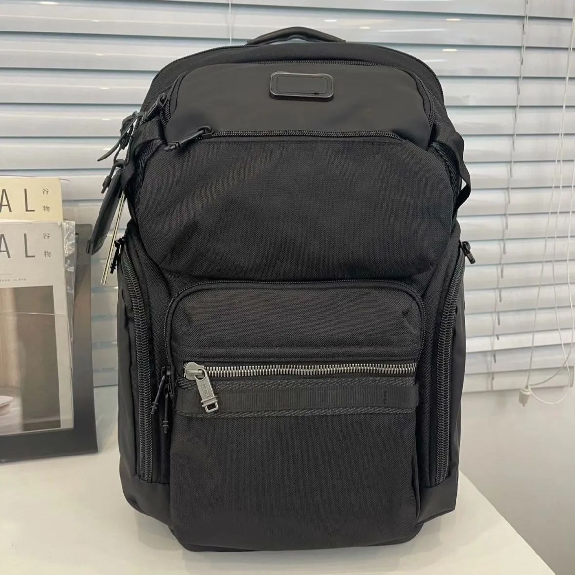 NWT TUMI ALPHA BRAVO NWT TUMI ALPHA BRAVO
