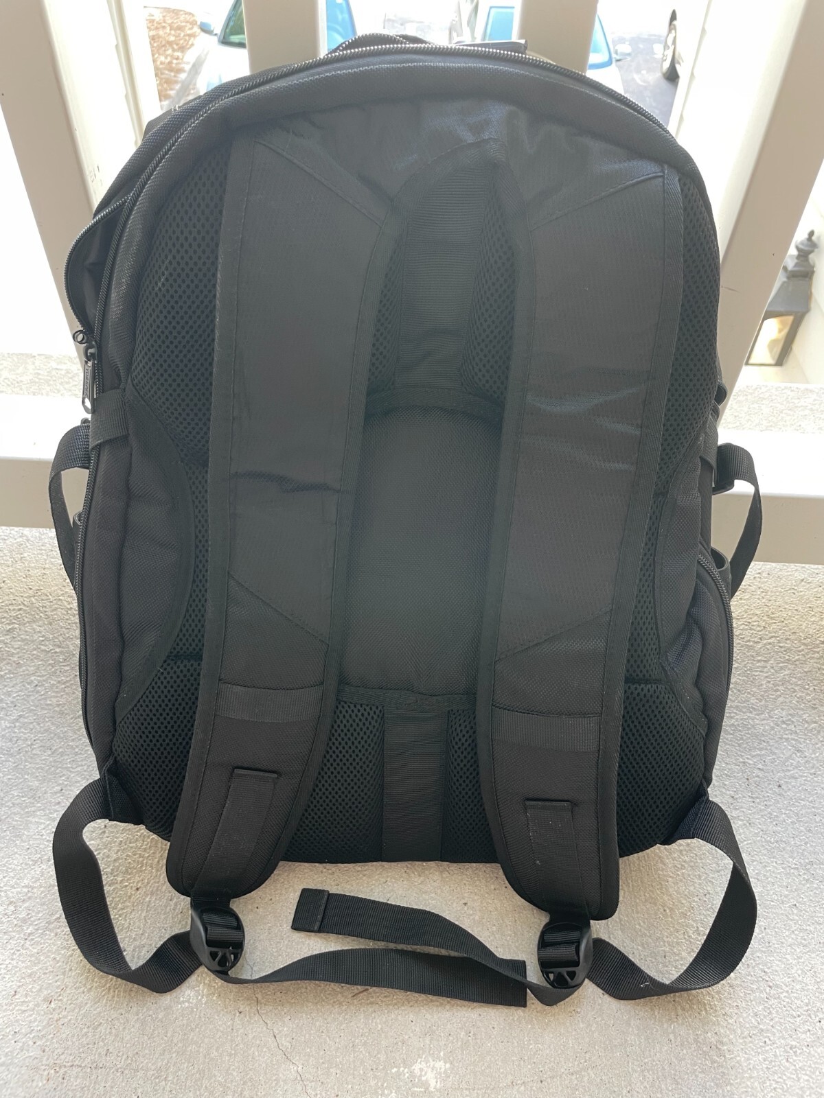 YOREPEK 18.4 inch Laptop Backpack with USB Charger - Black