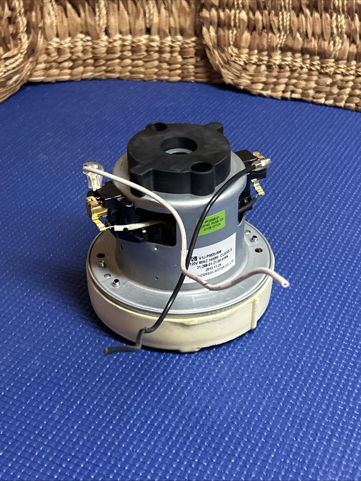 Electrolux Precision EL8802 Vacuum Cleaner - Main Motor Part V1J-PM20-008 TESTED - Image 3 of 4