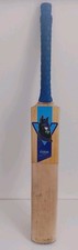 Viking DG8 cricket bat  2.5lbs