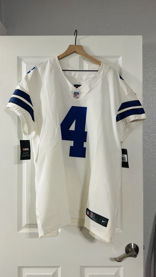 CAMISETA DE CAMPO AUTOGRAFIADA POR DALLAS COWBOYS Dak Prescott talla 52 XL (sin usar) Foto 2 de 3