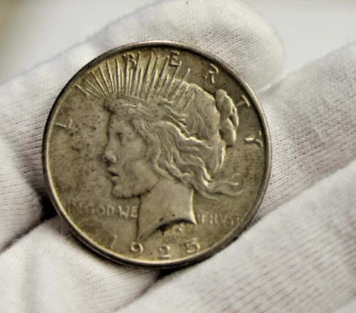 1925 US Peace Silver Dollar $1 XF+