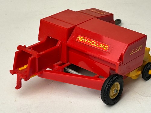 Britains 1/32 Scale New Holland Hay Baler - Picture 6 of 10