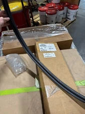 3720644C1 BUMPER seal fits INTERNATIONAL TRUCK (New OEM)