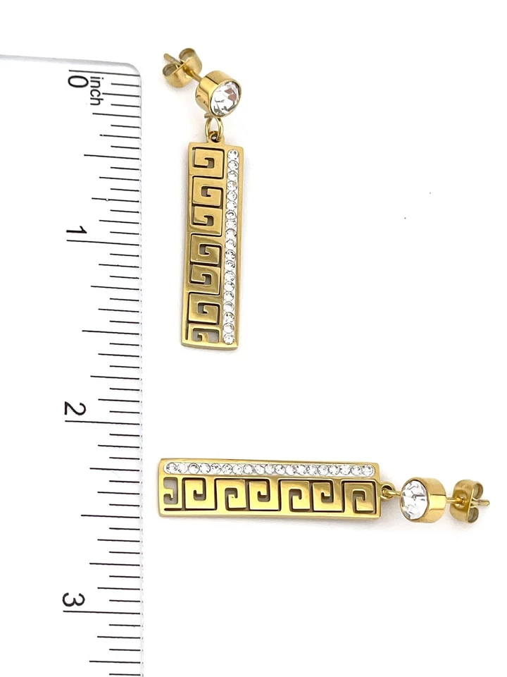 Pendientes colgantes artesanales de diamantes de oro de 18k con llave griega HECHOS sobre Grecia Foto 4 de 4