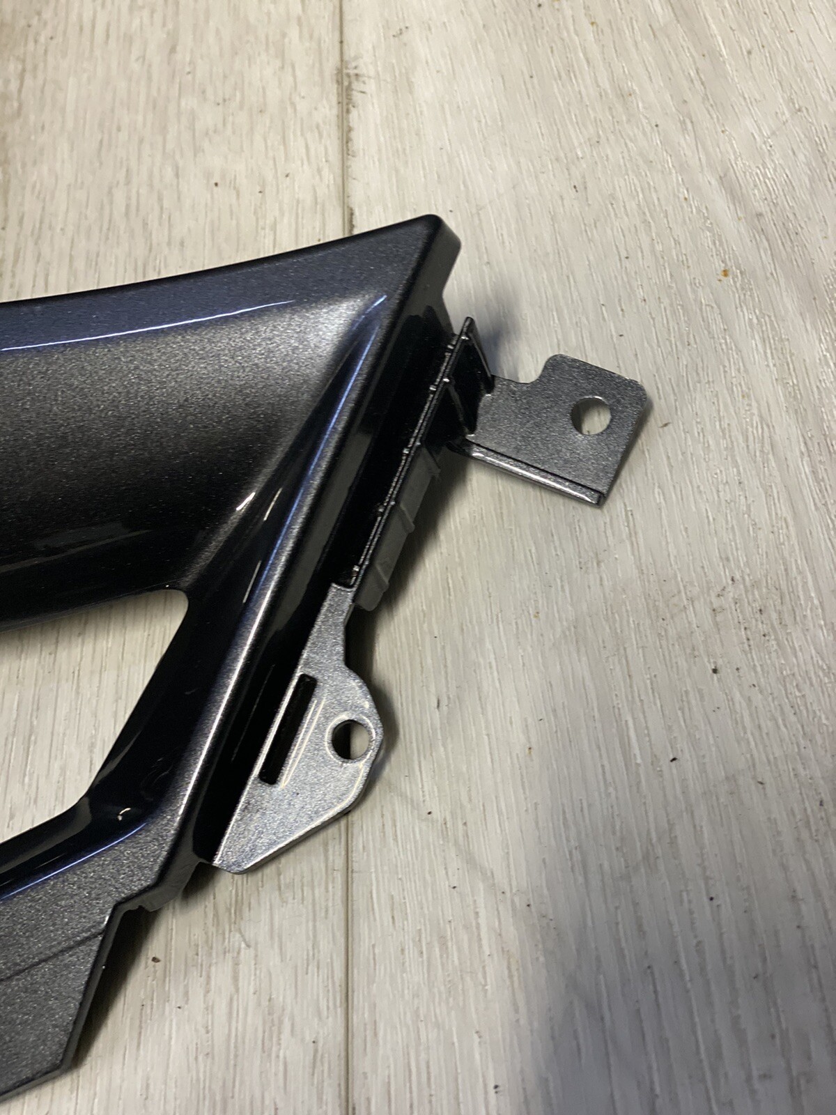 MCLAREN 720S FRONT BUMPER RIGHT PASSENGER SIDE AIR INLET DUCT VENT MOULDING OEM