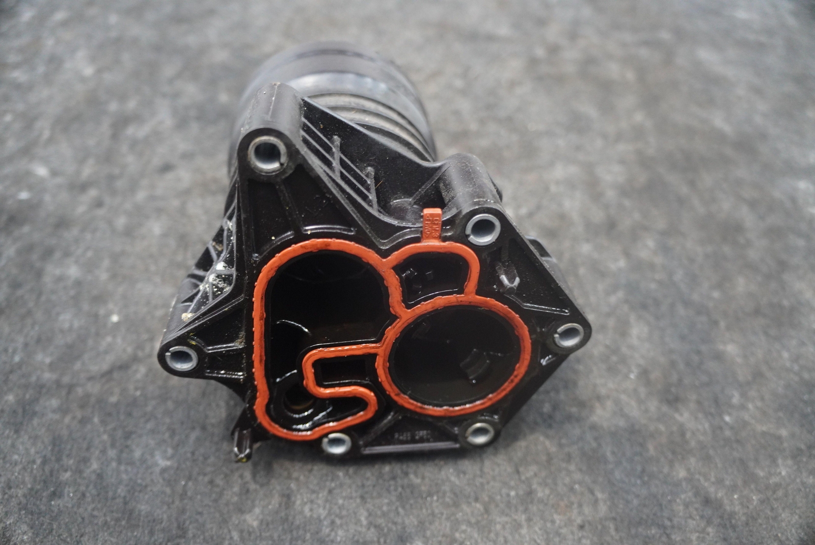 Engine Oil Filter Housing 06M115401F OEM Lamborghini Urus 2019