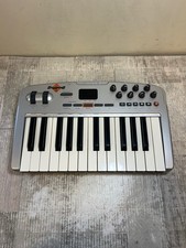 M-Audio Oxygen 8 v2 25-Key MIDI USB Keyboard Controller - TESTED - Keyboard Only