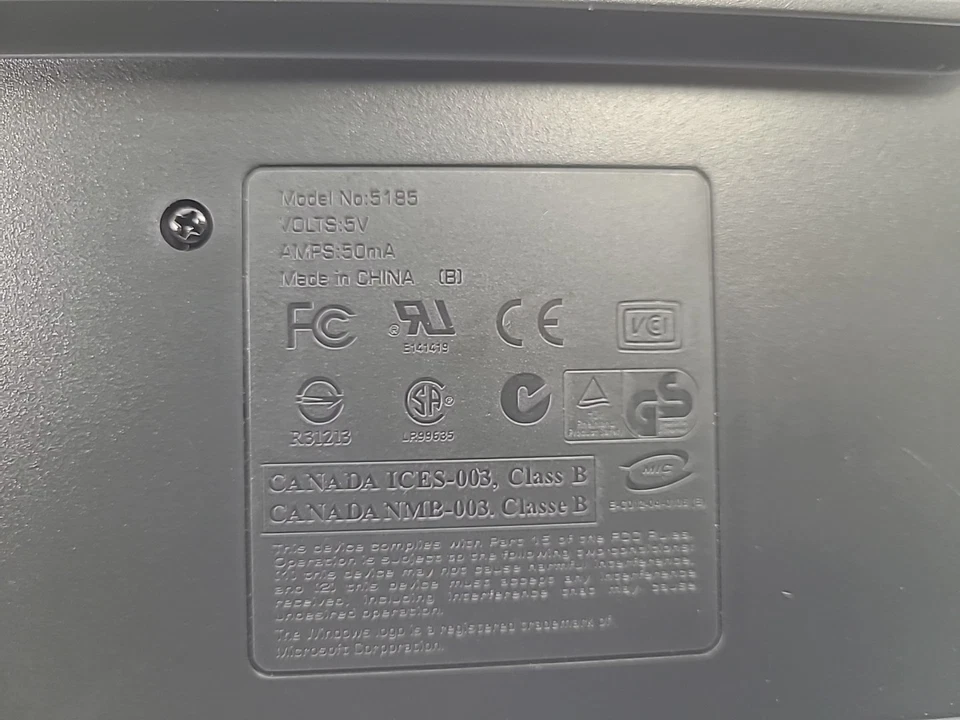 Compaq Wired Keyboard Model #5185 - Image 3 of 4