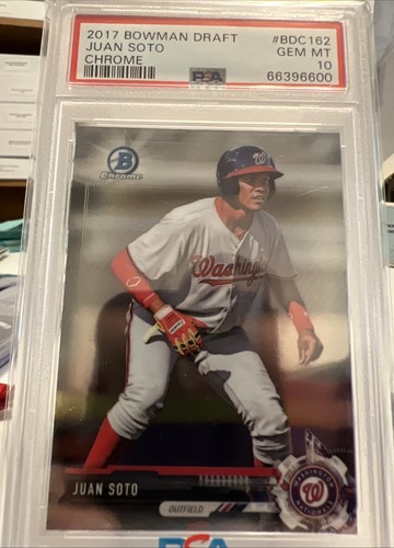 2017 Bowman Draft Chrome Juan Soto #BDC-162 (RC) PSA 10