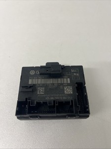 AUDI A4 A5 TÜRER STEUERGERÄT GERÄT ECU VORNE RECHTS FAHRERSEITE 8T0959793F Bj 2015