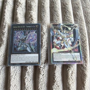 Lot 2 cartes Yu-Gi-Oh! FR 1re éd. MAMO-FR035 + SDKS-FR010 numéro 39 / arsenal di
