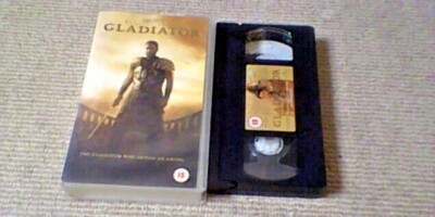 GLADIATOR UNIVERSAL UK VHS PAL VIDEO 2000 Russell Crowe Ridley Scott