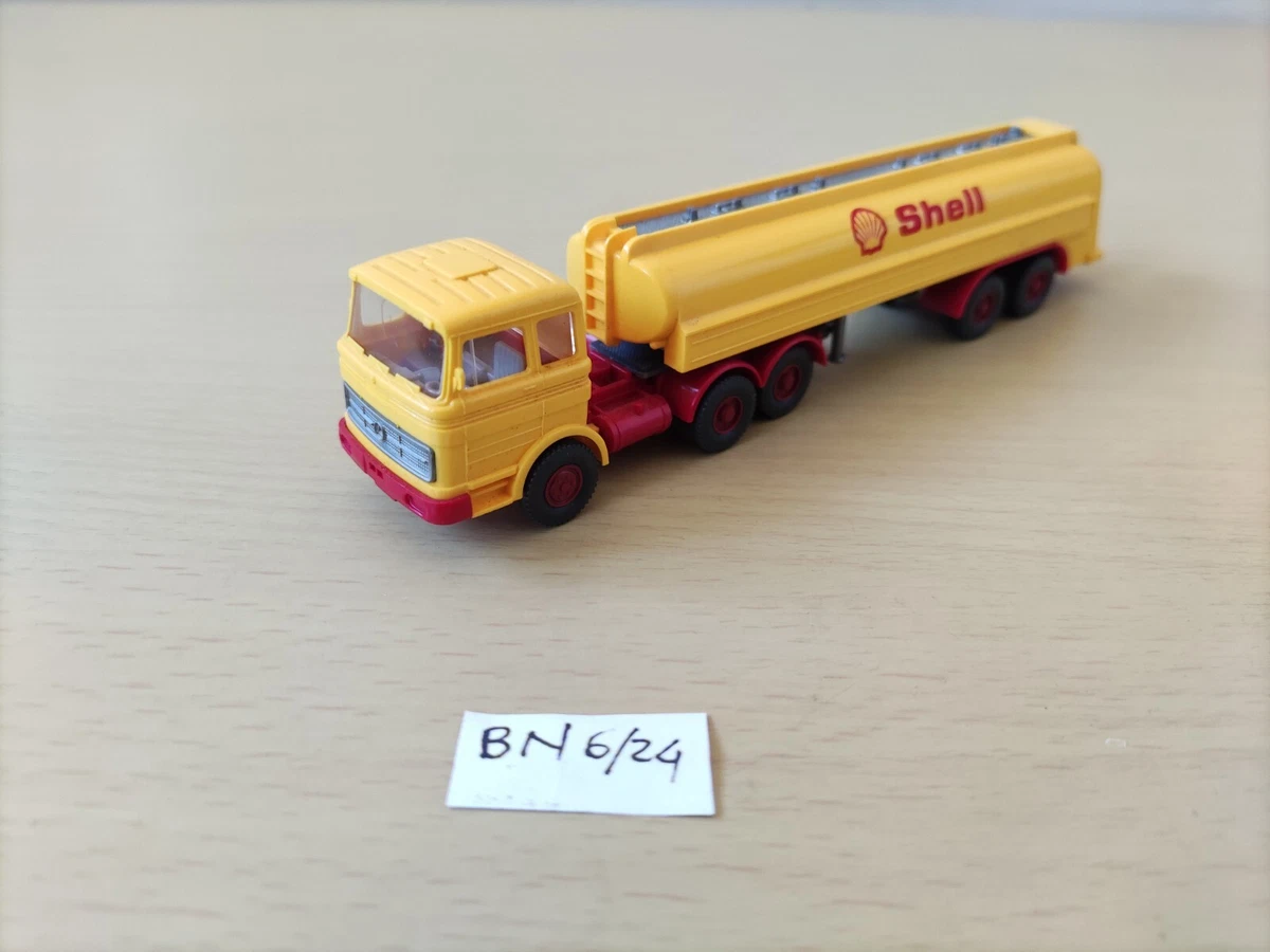 WIKING : Henschel Camion-Citerne Shell, Tôlé (Schub56