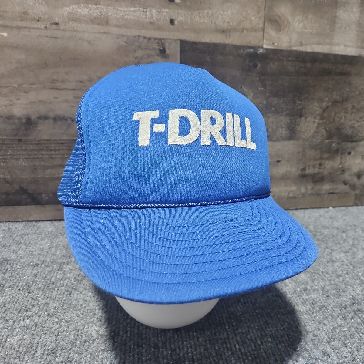 Daily Drills Vintage DD SnapBack Hat/Cap in White and Navy Blue T-Drill Snapback Blue Hat Baseball Trucker Cap White Script  main image 2