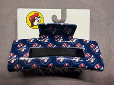 NEW 2025 BUC-EE'S BUCEES BEAVER SPRING 4th of JULY BLUE HAIR CLIP CLAW