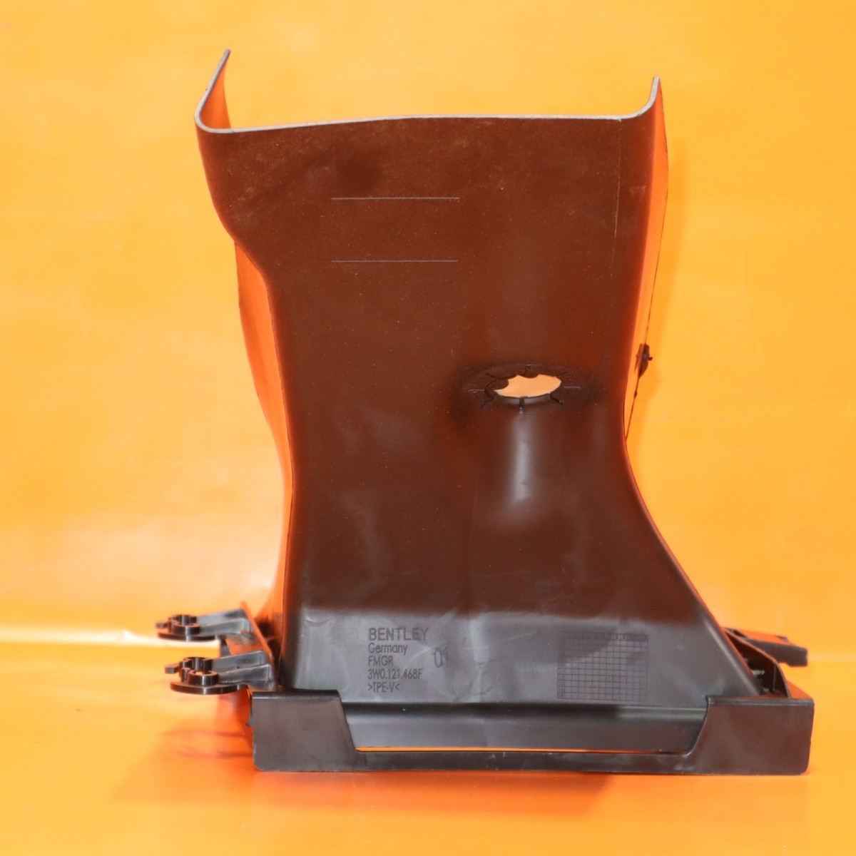 Bentley Continental GT 2006-2010 Right Air duct P/N 3W0121468F