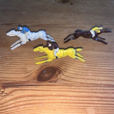 Chad Valley Escalado 3 Metall Pferderennen Brettspiel Epsom Derby Totopoly Jockey