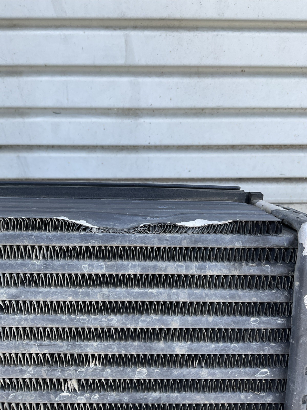 14-24 Maserati Ghibli Left Driver Side Intercooler Radiator 16474839 OEM
