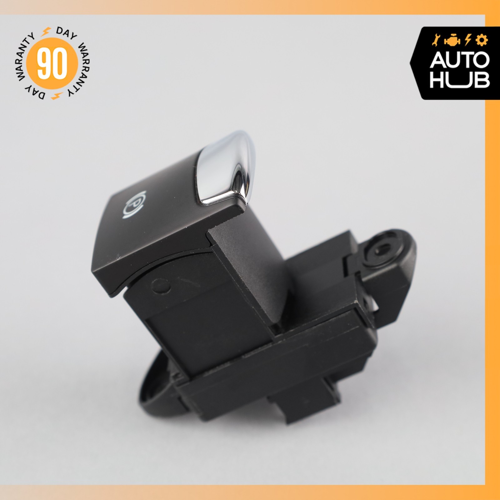14-17 Maserati Quattroporte Electronic Parking Button Switch 6700150060 OEM