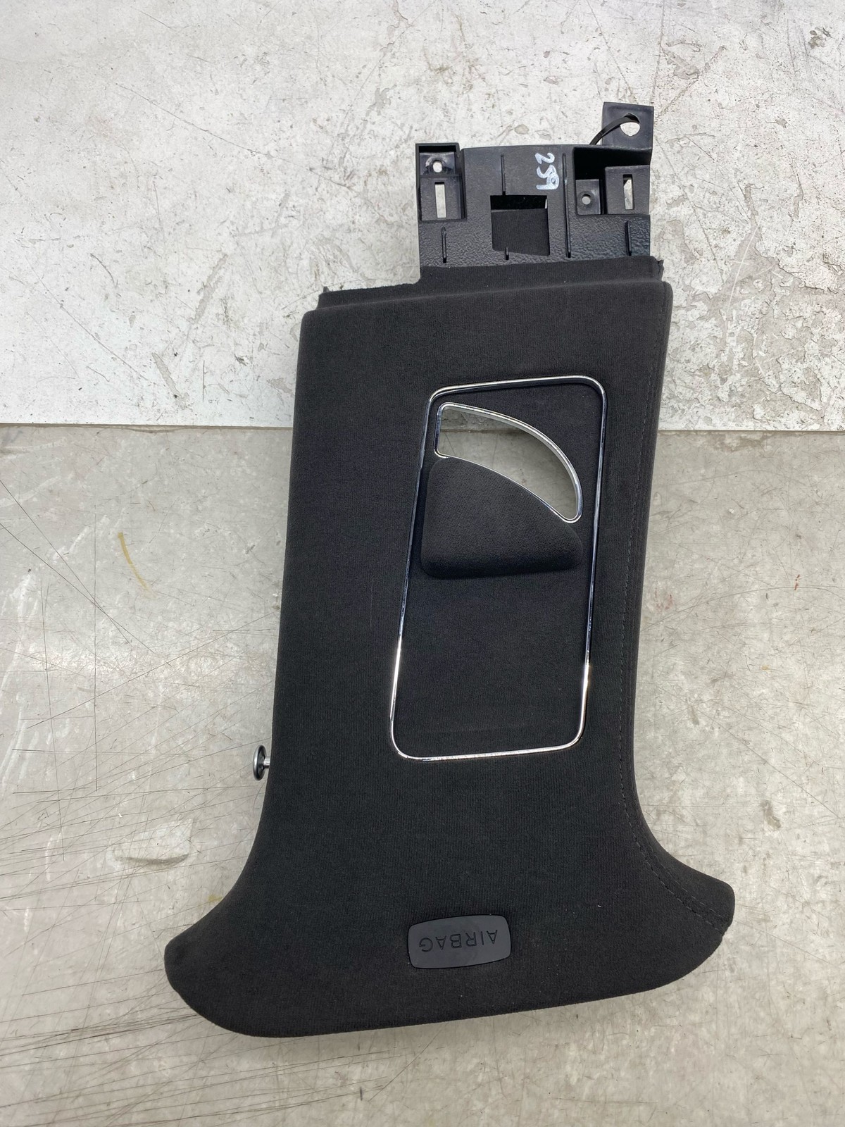 Bentley Flying Spur 2013-2019 RIGHT Pillar trim