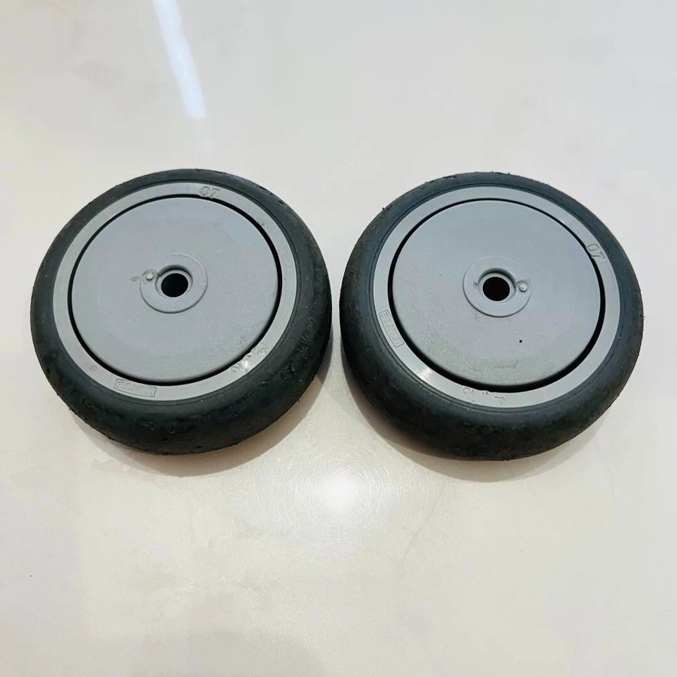 Juego de 2 ruedas de maleta de aluminio genuino Rimowa para estuche de 2 ruedas - Imagen 2 de 4