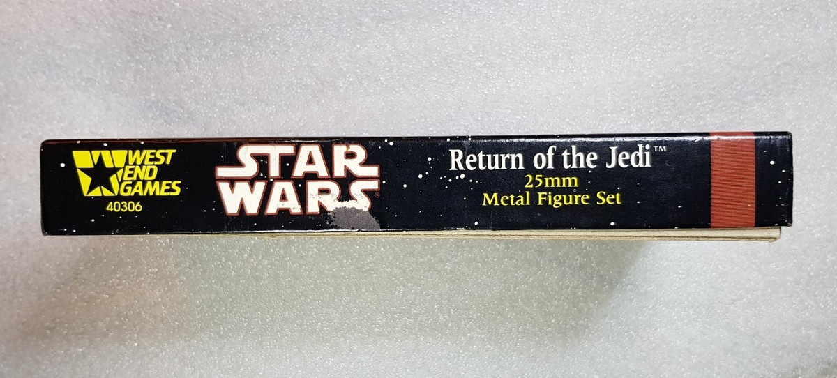 Lot De 31 Figurines Star Wars En Plomb – West End Games – Occasion