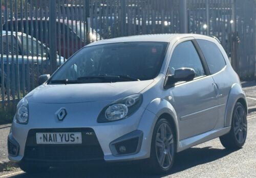 2011 RENAULT TWINGO 1.6 VVT Renaultsport 133 3dr - Picture 3 of 8