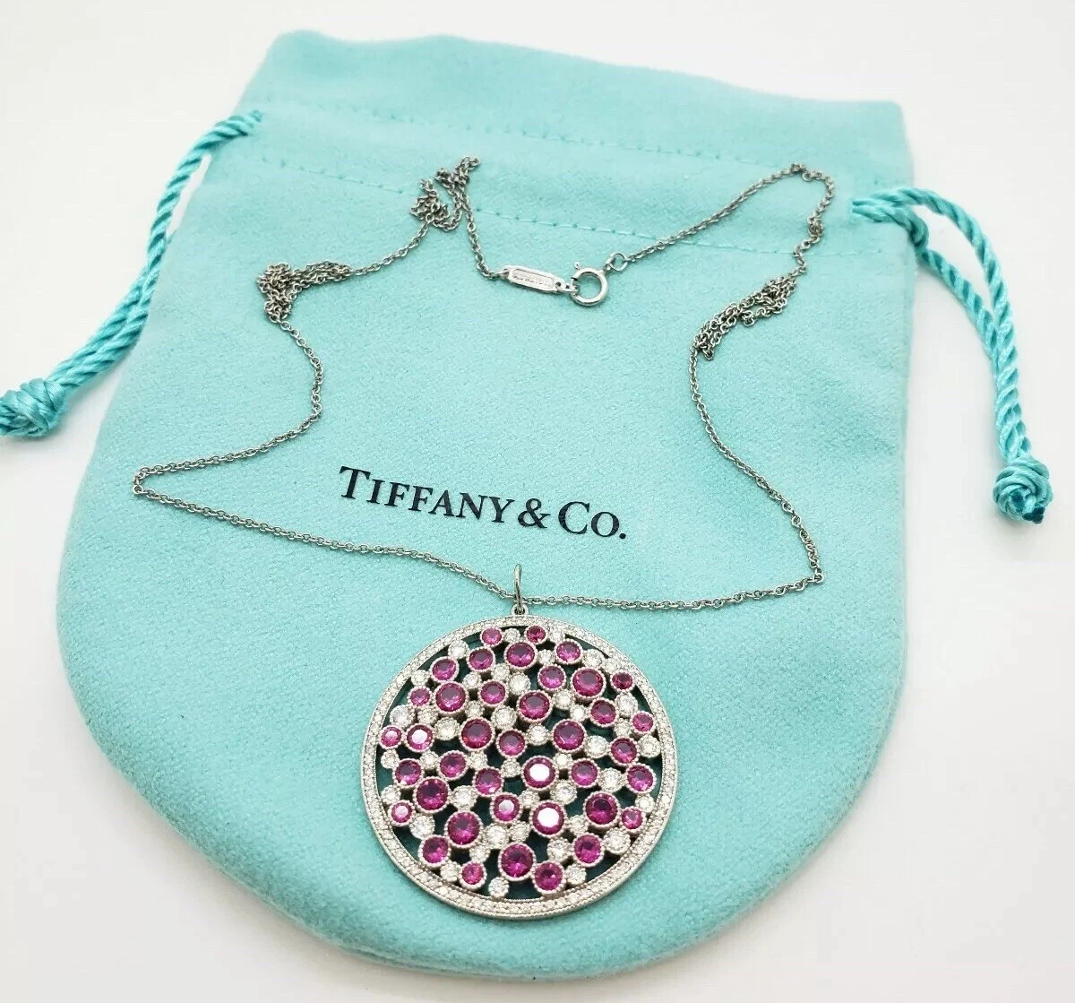 TIFFANY CO. COBBLESTONE DIAMOND RUBY MEDALLION NECKLACE PLATINUM PT950 18
