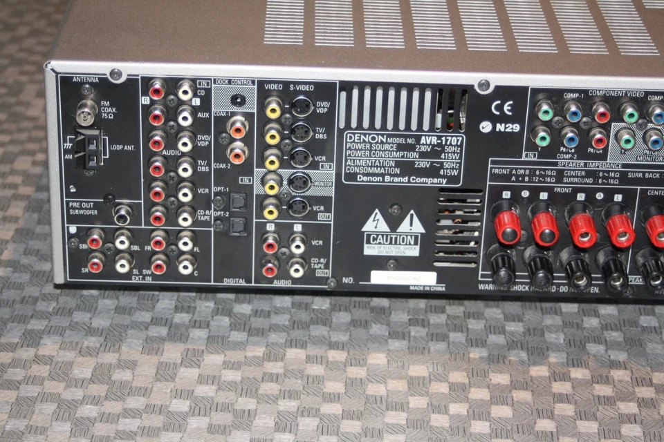 Denon AVR 1707 in  mit Fernbedienung - Bild 2 von 4